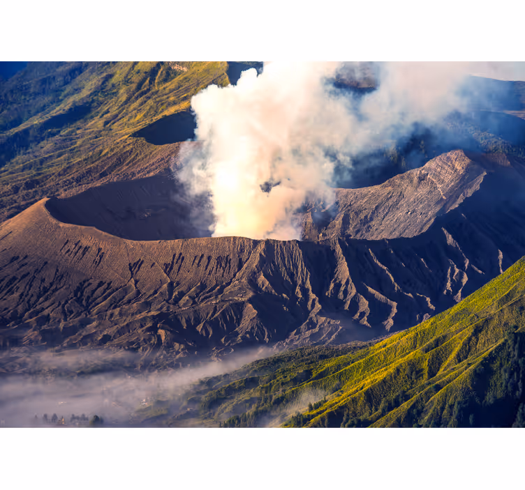 Fotomural de montañas Erupción volcánica - TenVinilo