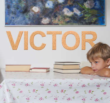 Vinilo nombre personalizado corcho