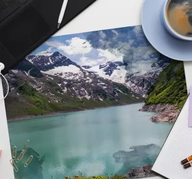 Mouse pad mapamundi paisaje montañoso majestuoso - TenVinilo