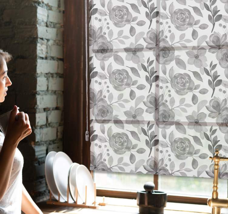 Persiana enrollable floral elegantes flores grises - TenVinilo