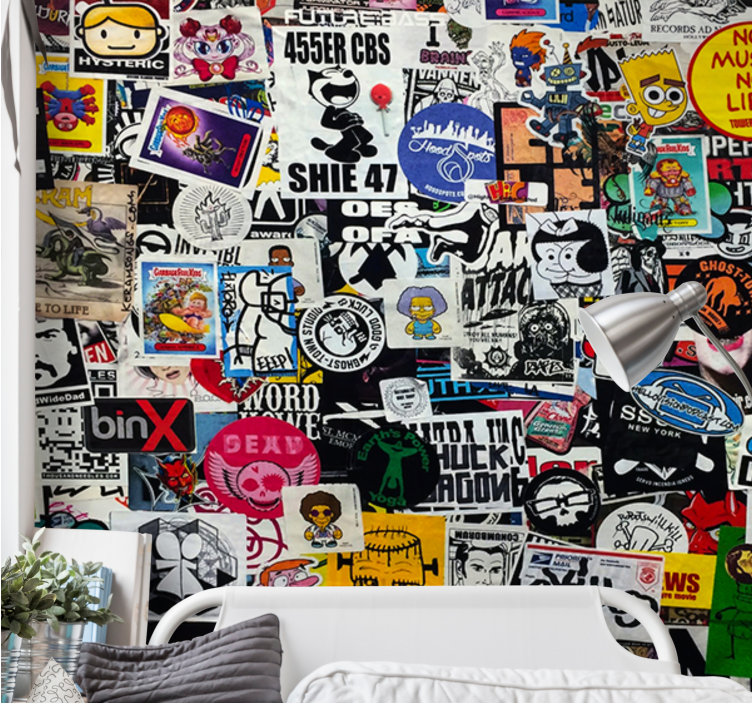 Mural graffiti collage de stickers coloridos - TenVinilo