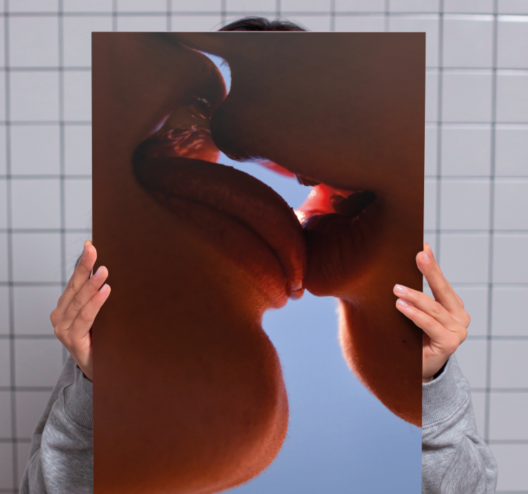 Cuadro de personas conexión Íntima de labios - TenVinilo