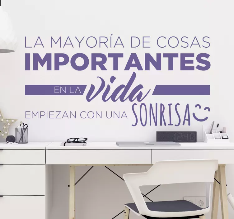 Vinilo pared frase empezar con una sonrisa - TenVinilo