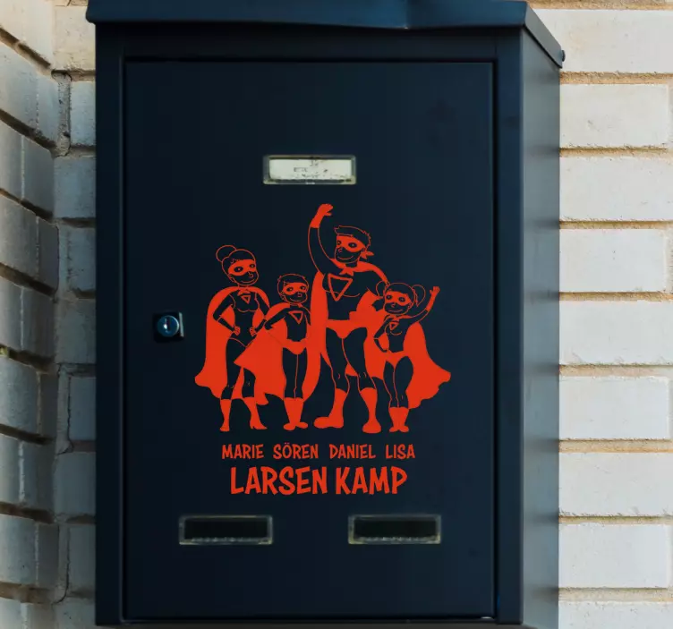 Vinilo personaje superhéroes familiares personalizables - TenVinilo