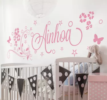 Vinilo infantil pared con nombre floral - TenVinilo