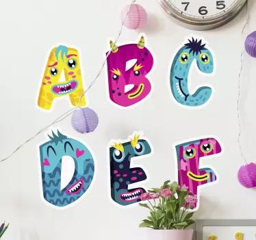 Adhesivos letras coloridas con caras - TenVinilo