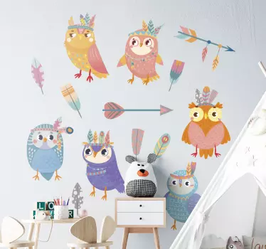 Vinilo decorativo ilustración Búhos bebé coloridos - TenVinilo