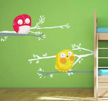 Vinilo infantil dos pájaros en árbol - TenVinilo