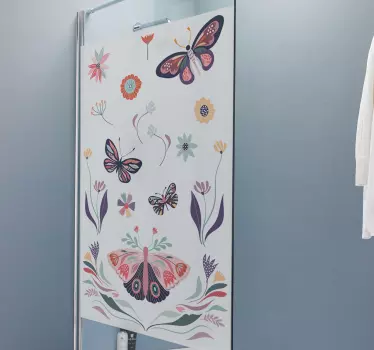 Vinilo mampara baño emblema de mariposa vibrante - TenVinilo