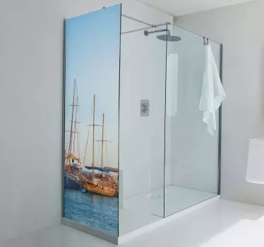 Vinilo mampara baño escena de barcos a vela - TenVinilo