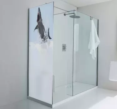 Vinilo mampara baño escena de salpicadura de tiburón - TenVinilo