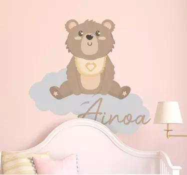Vinilo para bebés oso adorable con nubes y nombre - TenVinilo