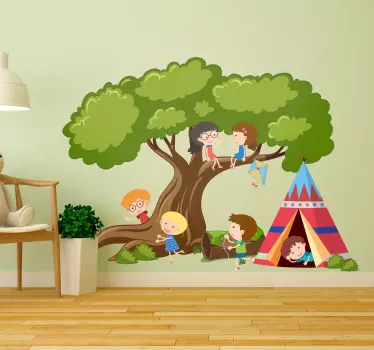 Vinilo pared infantil aventura en el árbol juguetón - TenVinilo