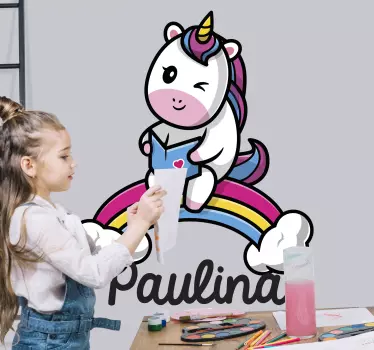 Vinilo pared infantil unicornio tierno sentado - TenVinilo