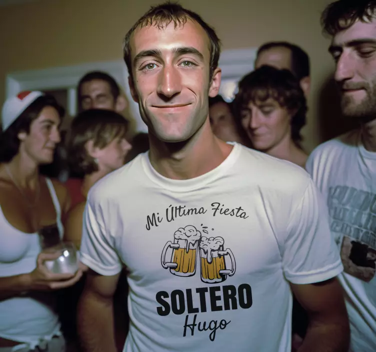 Camisetas con nombre la última fiesta - TenVinilo