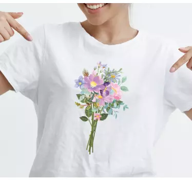 Camiseta diseño de ramo floral - TenVinilo