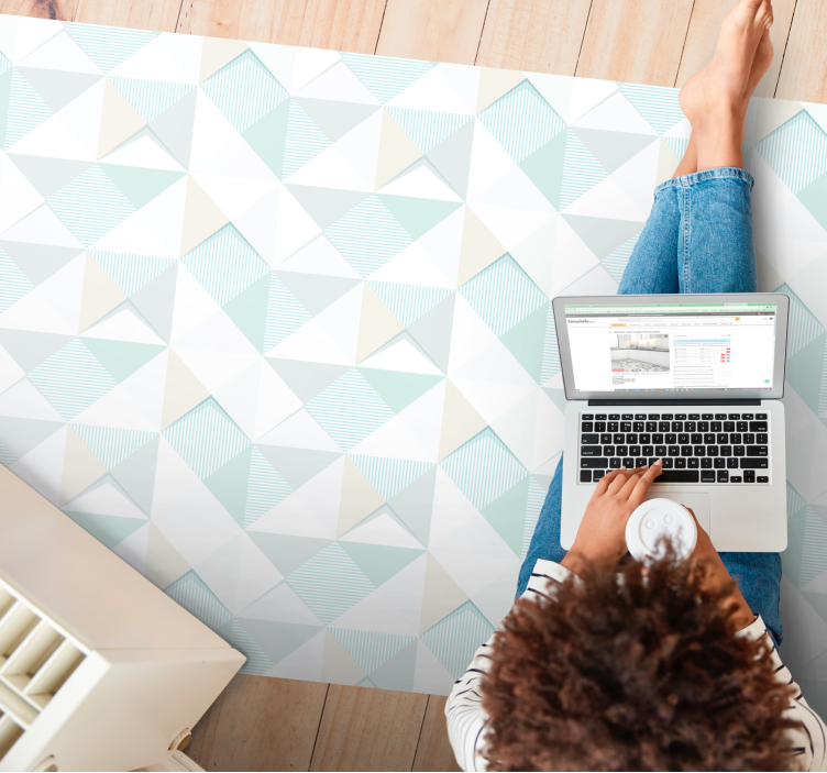 Alfombra vinílica con patrón geométrico superpuesto - TenVinilo