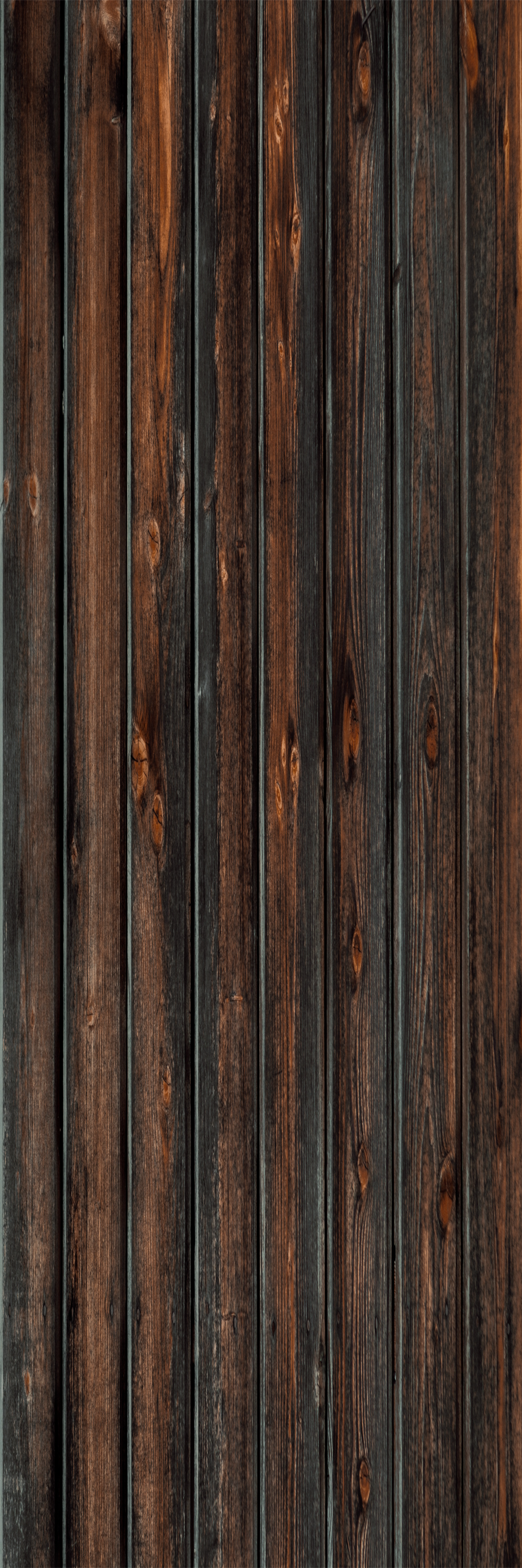 Alfombra vinílica marrón estilo madera negra quemada - TenVinilo